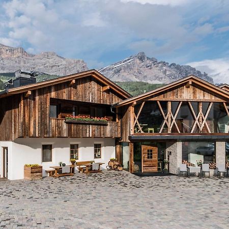 Miraval Naturhotel Badia  Exterior photo