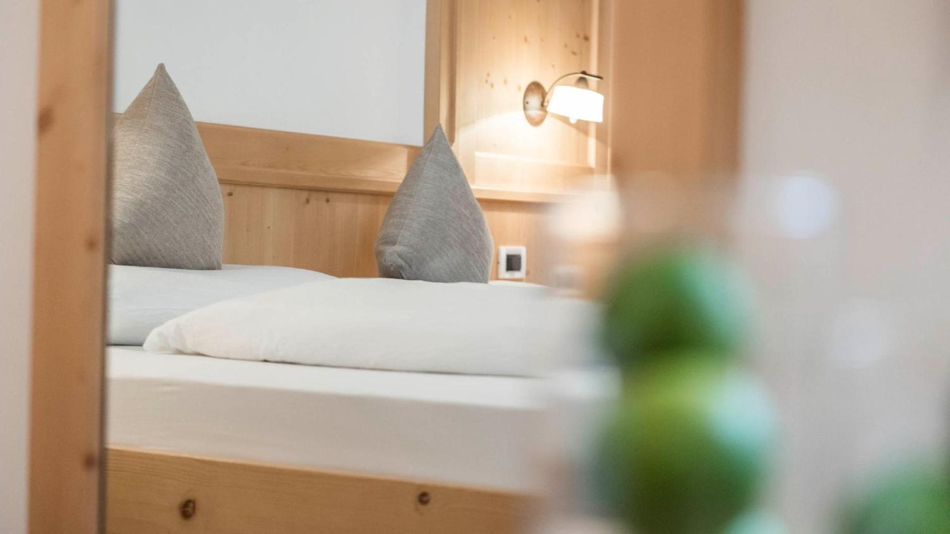 Miraval Naturhotel Badia  Room photo